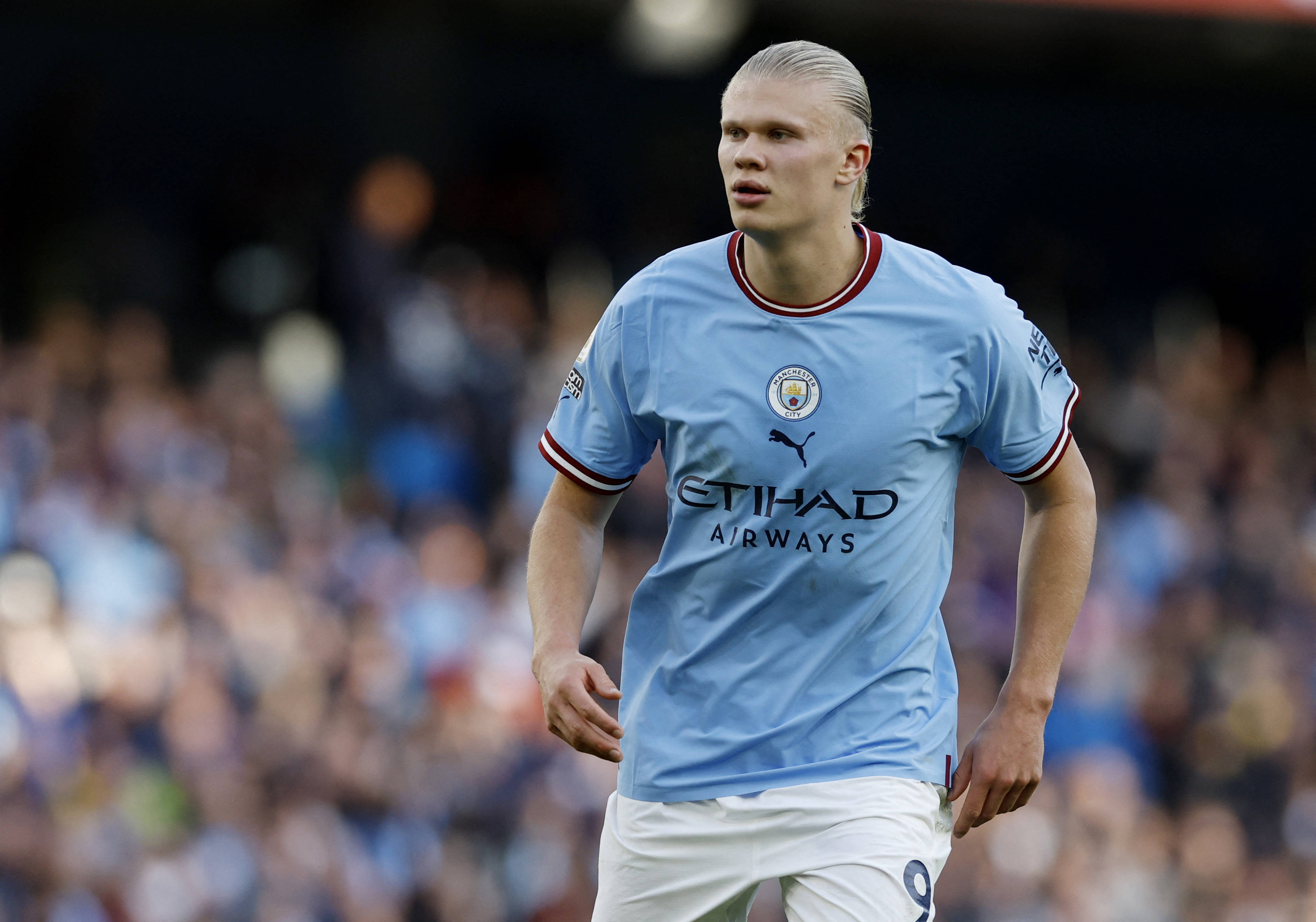 亨德森打进布伦特福德处子球后庆祝动作致敬若塔：20永恒❤️（亨德森收获布伦特福德首球，庆祝动作致敬若塔：20永不褪色）