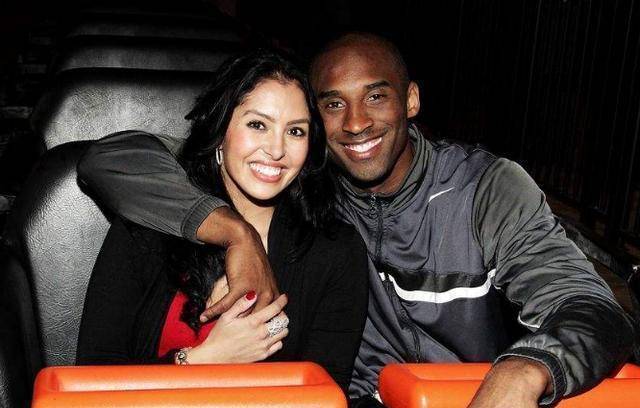 斯科尔斯、卡拉格都认为：哈白布是足球历史上最佳中场组合（斯科尔斯与卡拉格一致认为：哈白布是足坛史上最强中场组合）