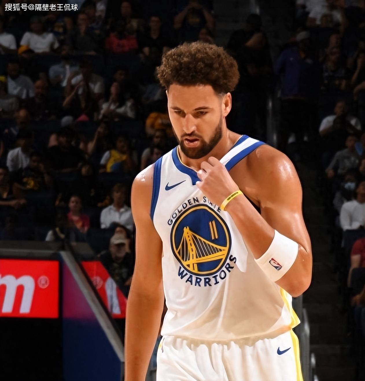 亚马尔单场6次以上关键传球+成功过人，上赛季以来西甲仅3人做到（亚马尔单场6+关键传球并成功过人，自上赛季西甲仅三人达成）